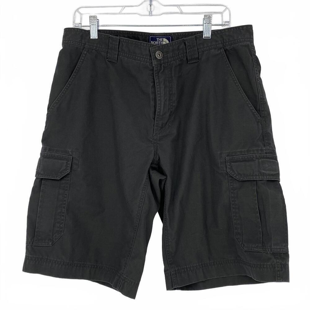 The North Face Men's Dark Gray Cargo Shorts - Men's size 34